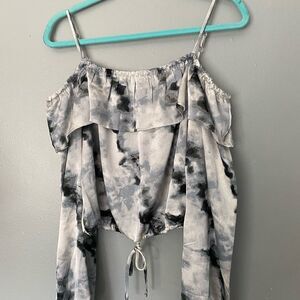 - Gypsies and Moondust Print Crop Top S
